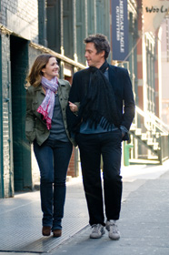 Drew Barrymore and Hugh Grant in "Music and Lyrics"