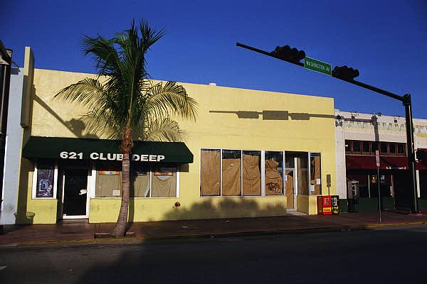Club Deep - © 2000 Jimmy Rocker Photography