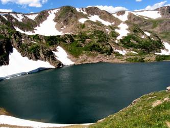 Hiking to Woodland Lake in Colorado's Indian Peaks Wilderness